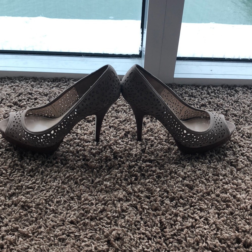 Tan 4 inch heels